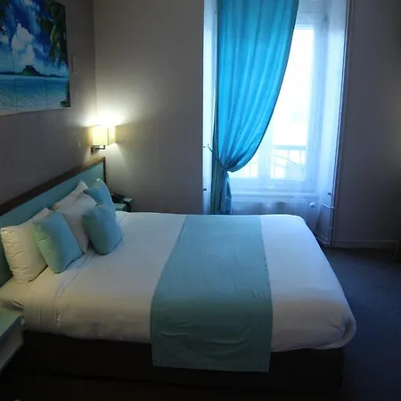 The Originals City, Gambetta, Hotell