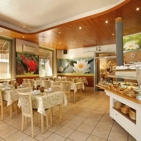 The Originals City, Gambetta, Hotell 3*