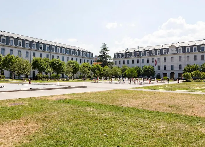 The Originals City, Gambetta, Γκρενόμπλ